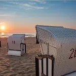 Sonneninsel Haus Abendrot Obergeschoss * Loddin