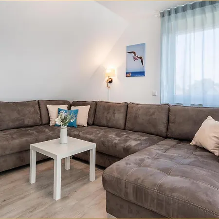 Sonneninsel Haus Abendrot Obergeschoss Appartement Loddin